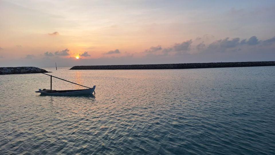 Emzaz Blue Lagoon Ugoofaaru Eksteriør bilde