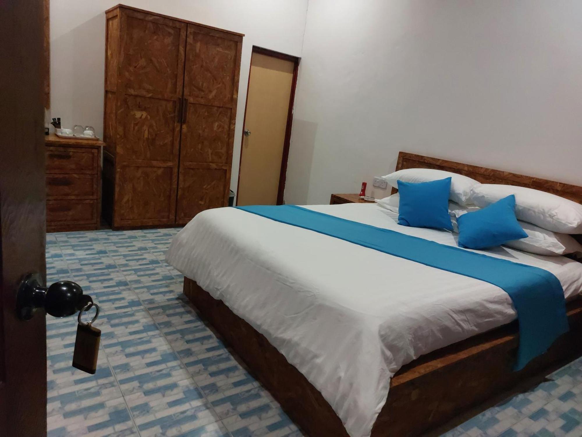 Emzaz Blue Lagoon Ugoofaaru Eksteriør bilde